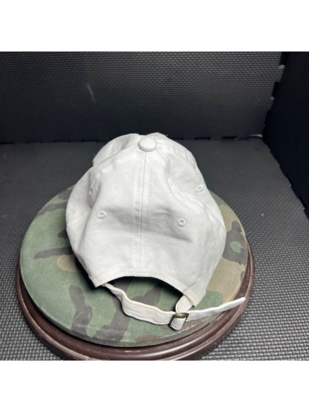 Nash Collection White Adjustable Baseball Cap With Embroidered Logo Cotton Blend - Picture 3 of 5